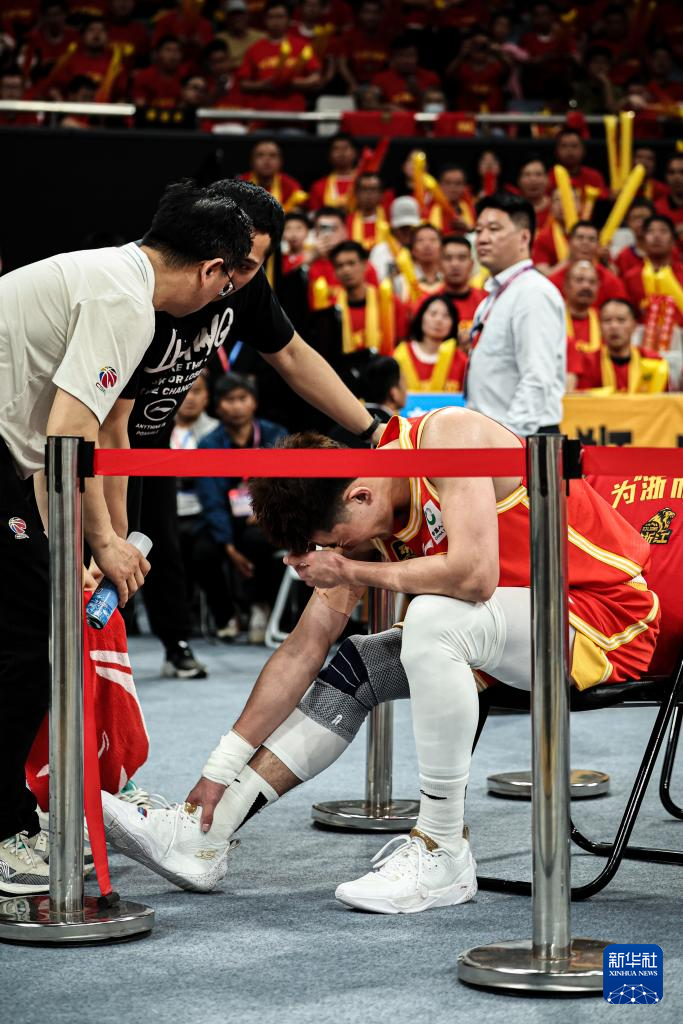 篮球职业联赛中球员受伤情况频发